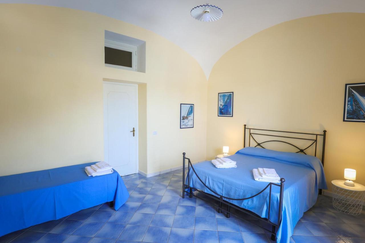 Appartamento Panoramico La Rosa Dei Venti - Maestrale Ischia Buitenkant foto